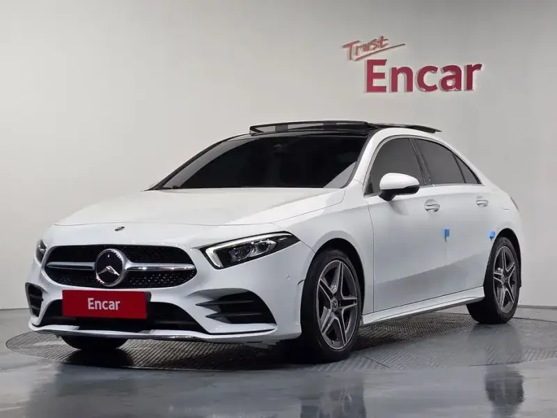 2022 Mercedes-Benz A-Класс с пробегом 53 915 км