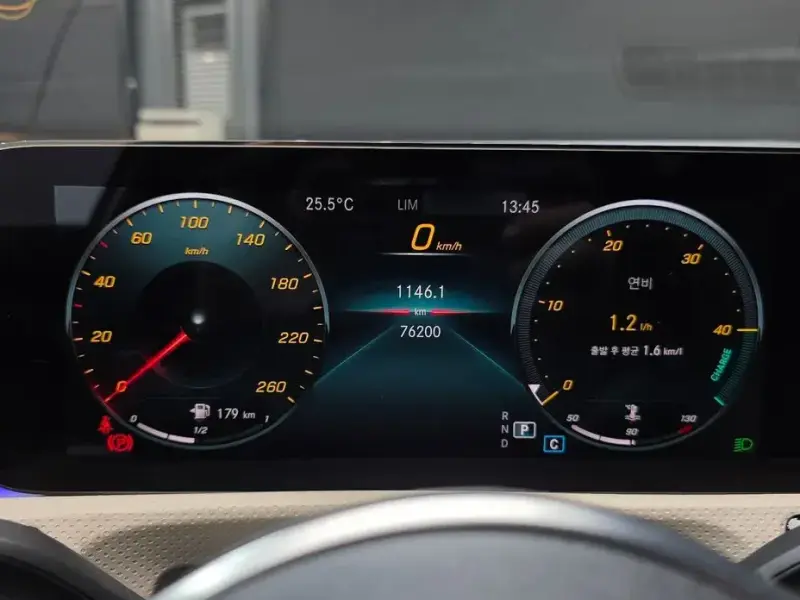 2021 Mercedes-Benz A-Класс с пробегом 76 200 км