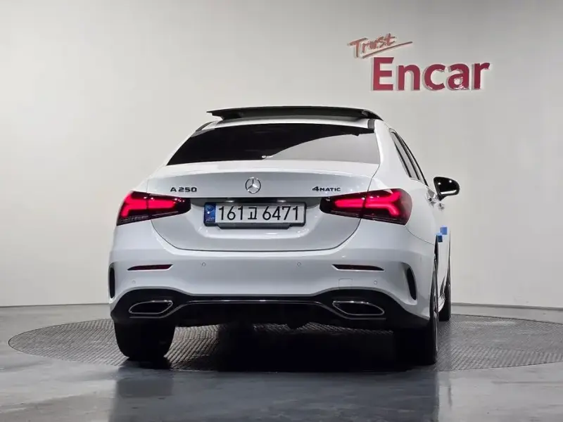 2022 Mercedes-Benz A-Класс с пробегом 53 915 км