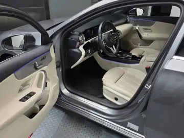 2021 Mercedes-Benz A-Класс с пробегом 76 200 км
