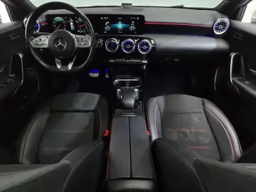 2022 Mercedes-Benz A-Класс с пробегом 53 915 км
