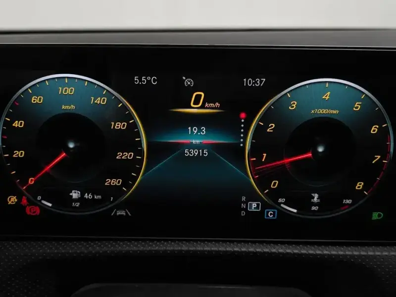 2022 Mercedes-Benz A-Класс с пробегом 53 915 км