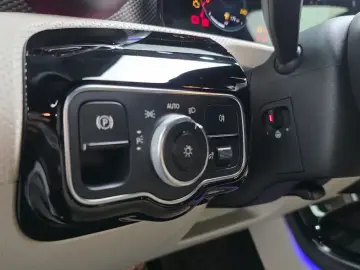 2021 Mercedes-Benz A-Класс с пробегом 76 200 км
