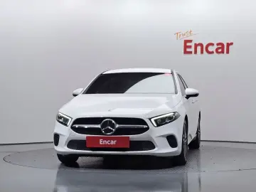 2021 Mercedes-Benz A-Класс с пробегом 45 929 км