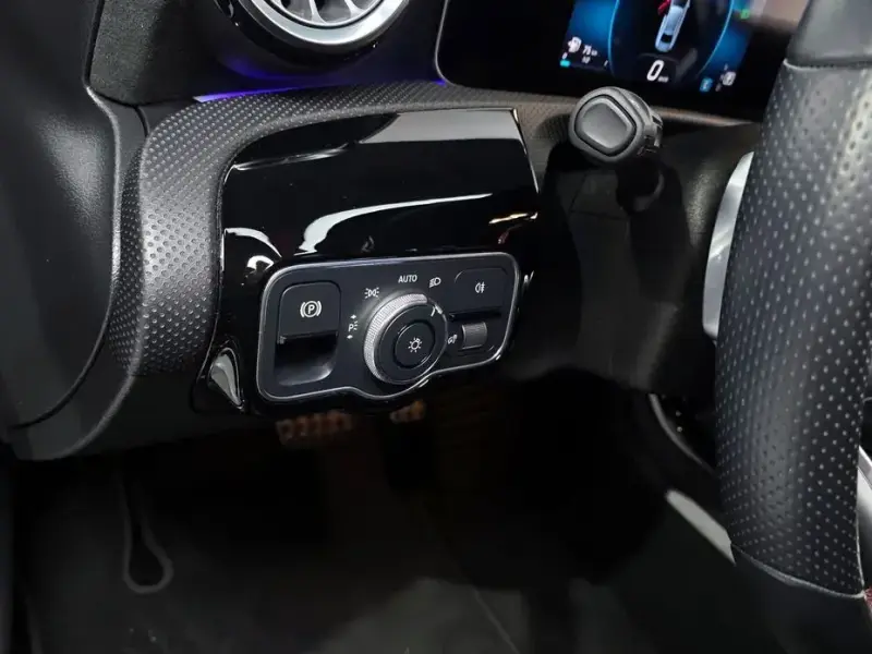 2020 Mercedes-Benz A-Класс с пробегом 78 965 км