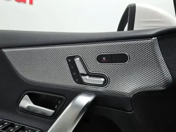 2021 Mercedes-Benz A-Класс с пробегом 45 929 км