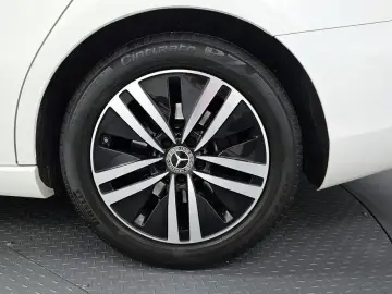 2021 Mercedes-Benz A-Класс с пробегом 45 929 км
