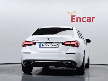 2020 Mercedes-Benz A-Класс с пробегом 66 543 км