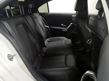 2020 Mercedes-Benz A-Класс с пробегом 66 543 км