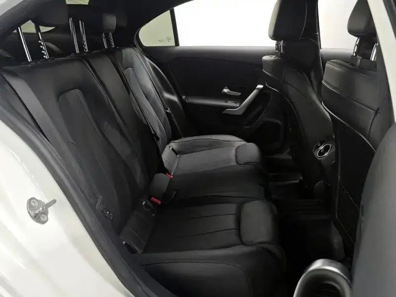 2020 Mercedes-Benz A-Класс с пробегом 66 543 км
