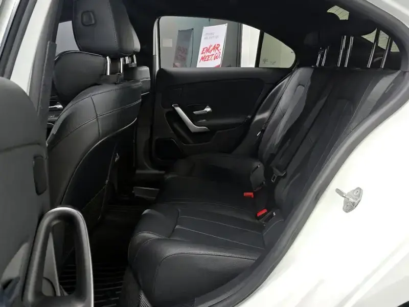 2020 Mercedes-Benz A-Класс с пробегом 66 543 км