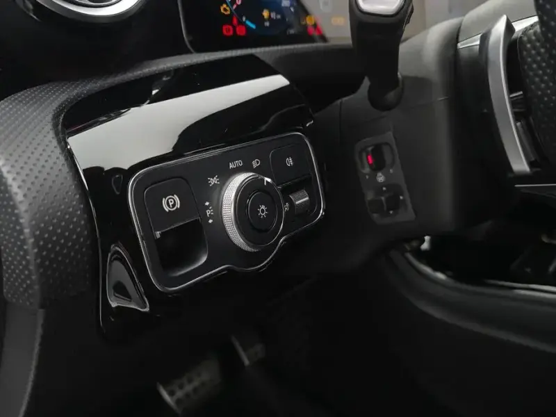 2020 Mercedes-Benz A-Класс с пробегом 66 543 км
