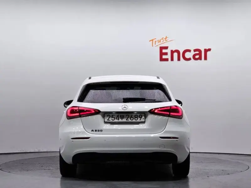 2019 Mercedes-Benz A-Класс с пробегом 56 600 км