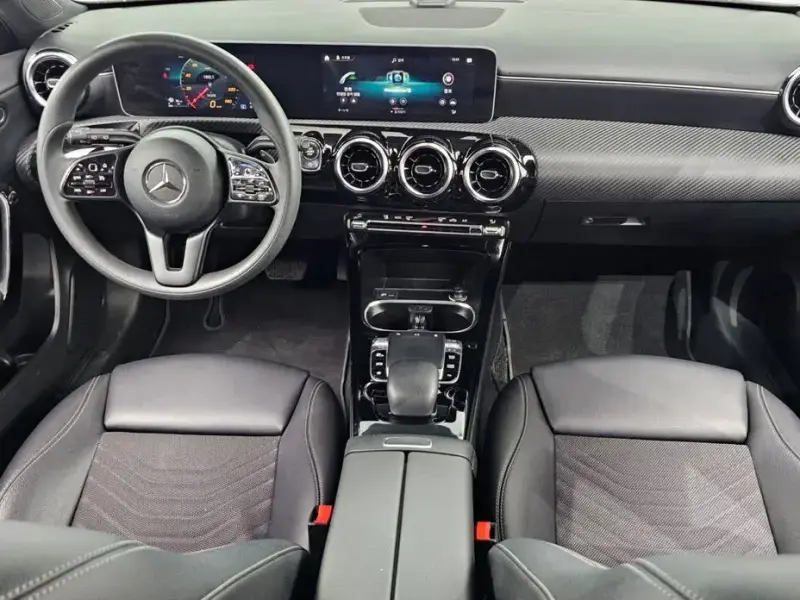2019 Mercedes-Benz A-Класс с пробегом 56 600 км