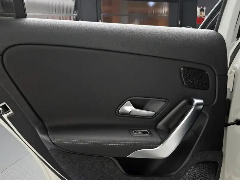 2020 Mercedes-Benz A-Класс с пробегом 66 543 км