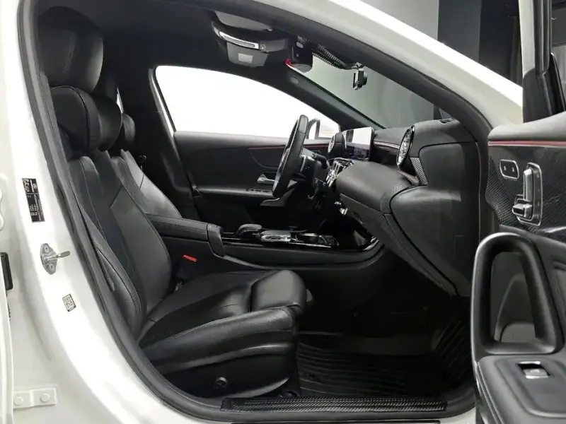 2020 Mercedes-Benz A-Класс с пробегом 66 543 км
