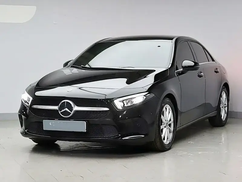 2020 Mercedes-Benz A-Класс с пробегом 99 479 км
