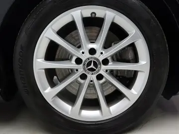 2020 Mercedes-Benz A-Класс с пробегом 99 479 км