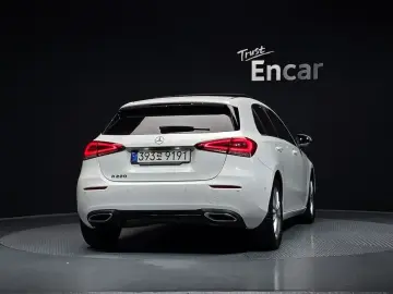 2020 Mercedes-Benz A-Класс с пробегом 53 292 км