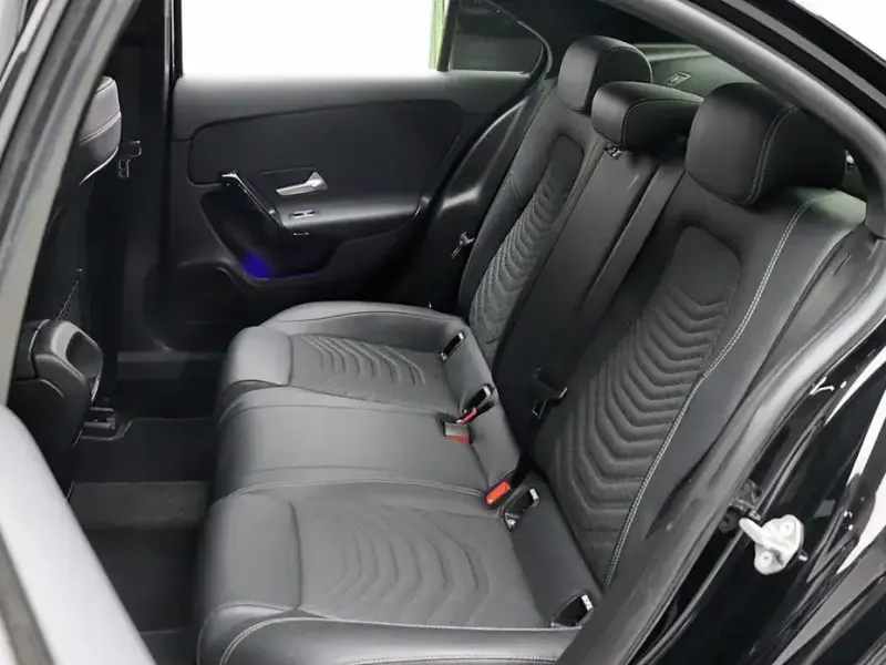 2020 Mercedes-Benz A-Класс с пробегом 99 479 км