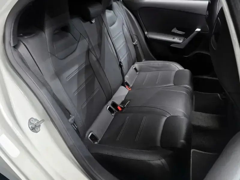 2020 Mercedes-Benz A-Класс с пробегом 53 292 км