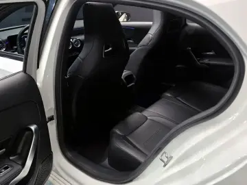 2020 Mercedes-Benz A-Класс с пробегом 53 292 км
