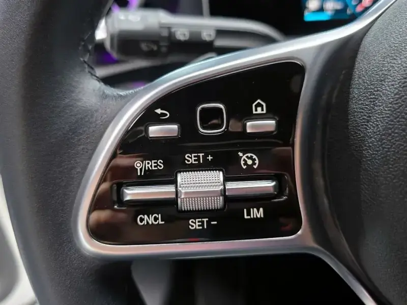 2020 Mercedes-Benz A-Класс с пробегом 53 292 км