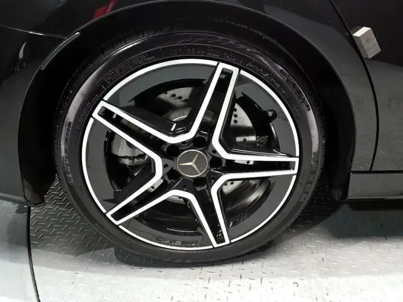 2022 Mercedes-Benz A-Класс с пробегом 45 884 км