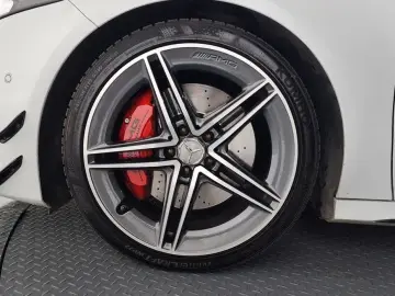 2021 Mercedes-Benz A-Класс с пробегом 71 546 км