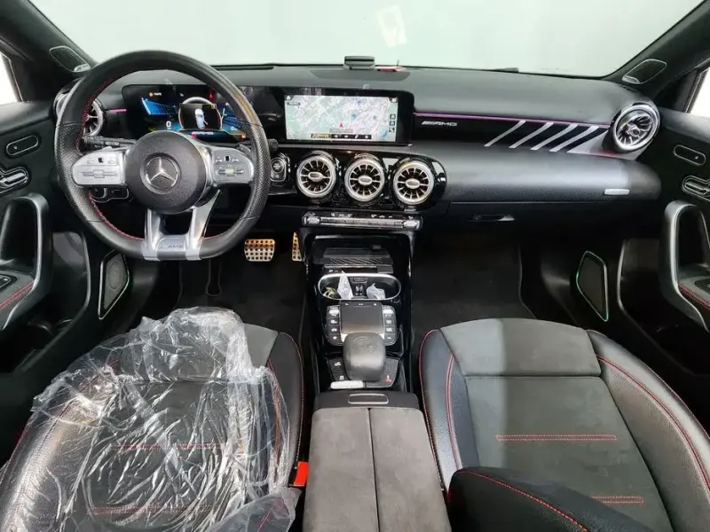 2021 Mercedes-Benz A-Класс с пробегом 71 546 км