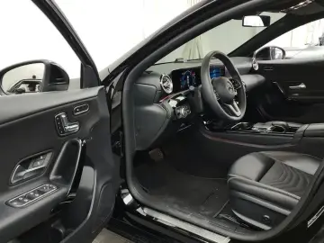 2019 Mercedes-Benz A-Класс с пробегом 140 239 км