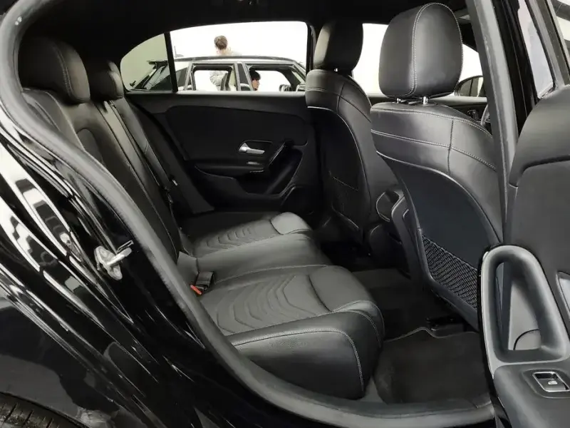 2019 Mercedes-Benz A-Класс с пробегом 140 239 км