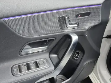 2023 Mercedes-Benz A-Класс с пробегом 28 376 км
