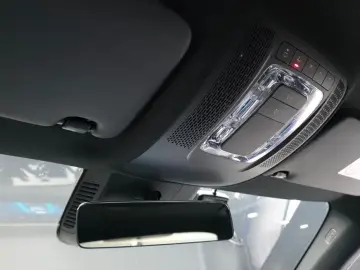 2023 Mercedes-Benz A-Класс с пробегом 28 376 км