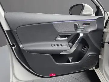 2023 Mercedes-Benz A-Класс с пробегом 28 376 км