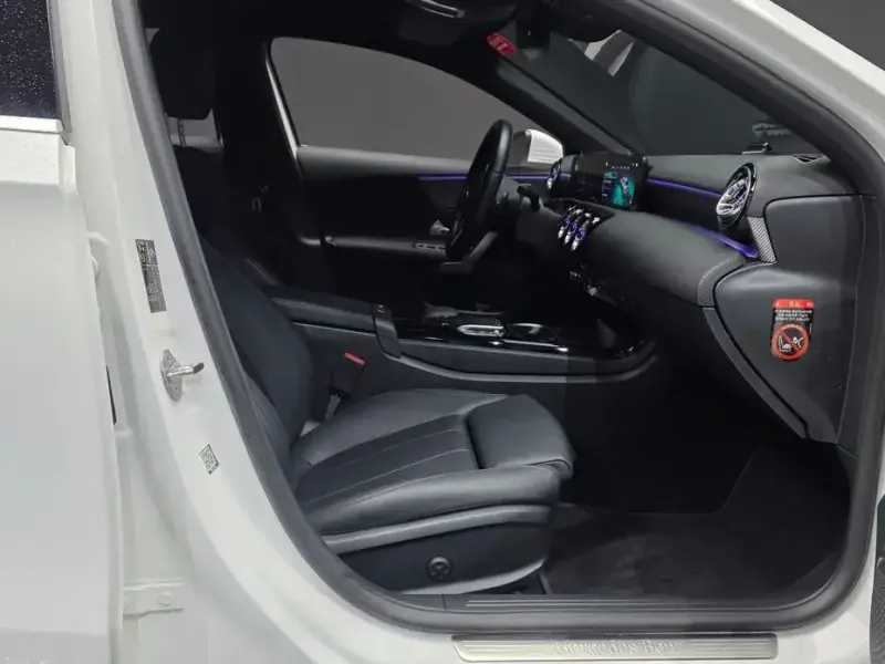 2023 Mercedes-Benz A-Класс с пробегом 28 376 км