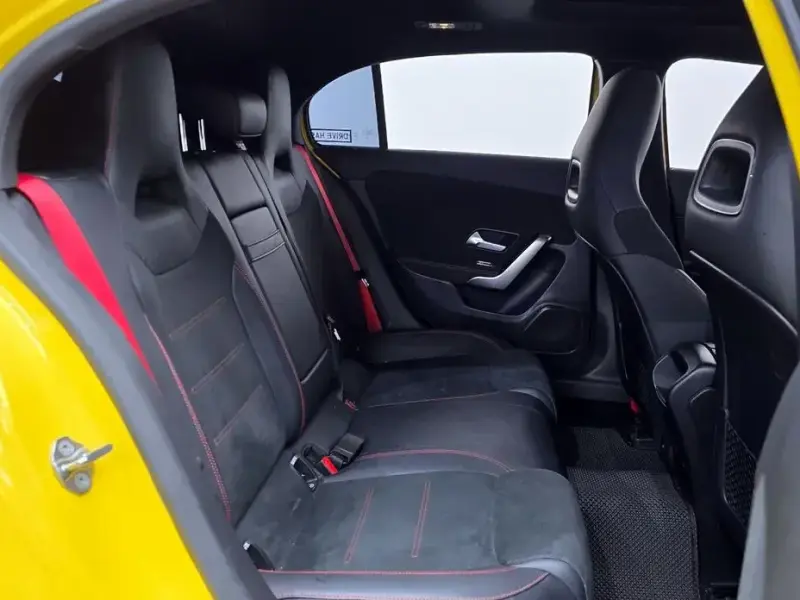 2023 Mercedes-Benz A-Класс с пробегом 45 861 км