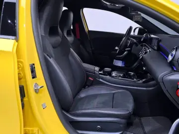 2023 Mercedes-Benz A-Класс с пробегом 45 861 км