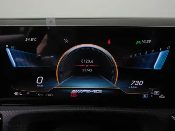 2023 Mercedes-Benz A-Класс с пробегом 25 743 км