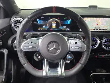 2023 Mercedes-Benz A-Класс с пробегом 25 743 км