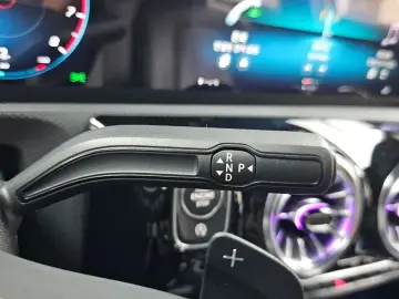 2023 Mercedes-Benz A-Класс с пробегом 17 027 км