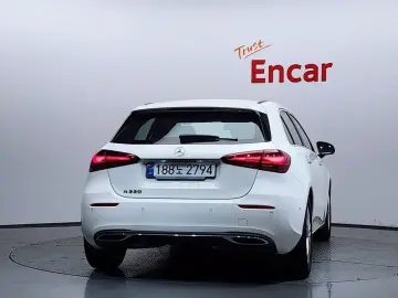 2025 Mercedes-Benz A-Класс с пробегом 31 км
