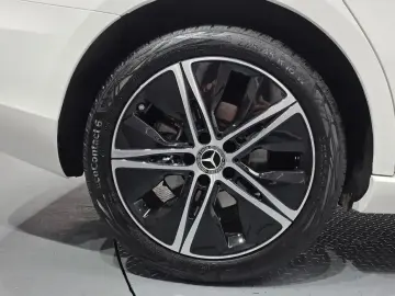 2024 Mercedes-Benz A-Класс с пробегом 10 015 км