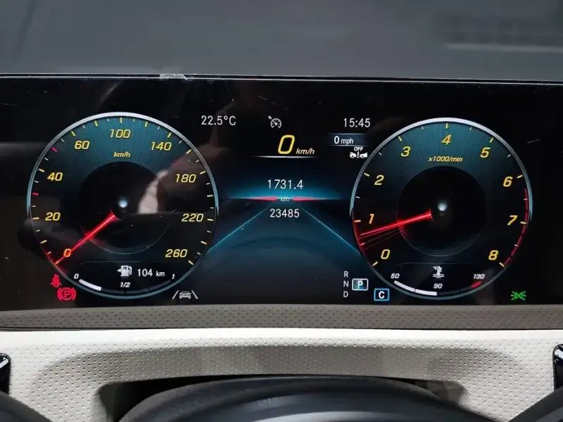 2022 Mercedes-Benz A-Класс с пробегом 23 485 км