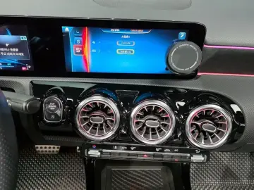 2024 Mercedes-Benz A-Класс с пробегом 10 697 км