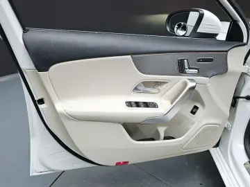 2022 Mercedes-Benz A-Класс с пробегом 23 485 км