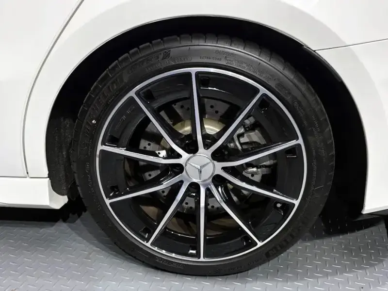 2024 Mercedes-Benz A-Класс с пробегом 10 697 км