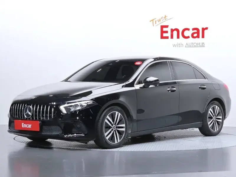 2023 Mercedes-Benz A-Класс с пробегом 56 645 км