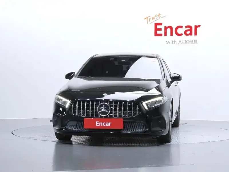 2023 Mercedes-Benz A-Класс с пробегом 56 645 км