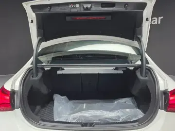2024 Mercedes-Benz A-Класс с пробегом 10 697 км